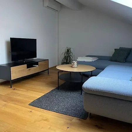 Apartmán Modernes Loft In *